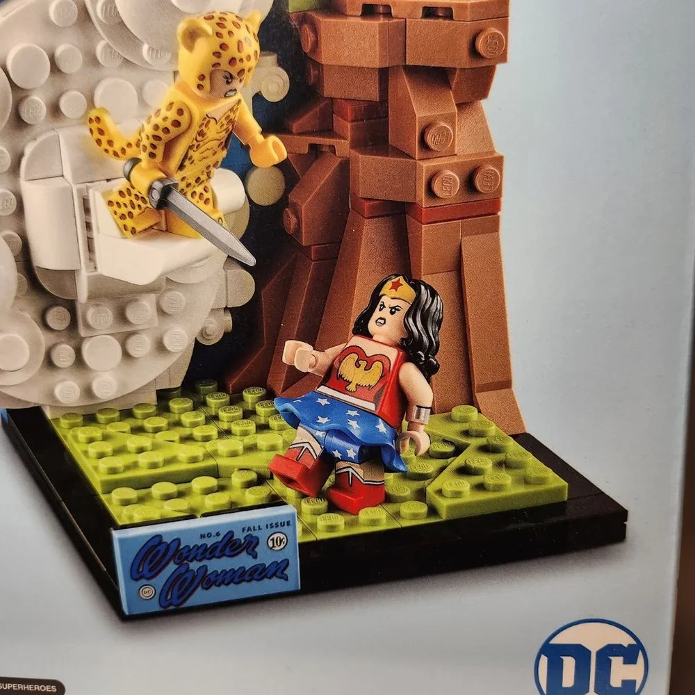 SEALED RETIRED LEGO DC Comics Wonder Woman 77906 SDCC Exclusive Wonder Woman